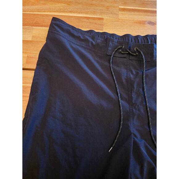 Goodfellow & Co. Men’s Swim Trunks XL Black – Mesh Lined Board Shorts - Picture 3 of 12